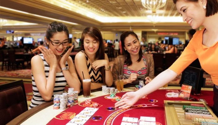 日本のカジノ文化における迷信を分析する
